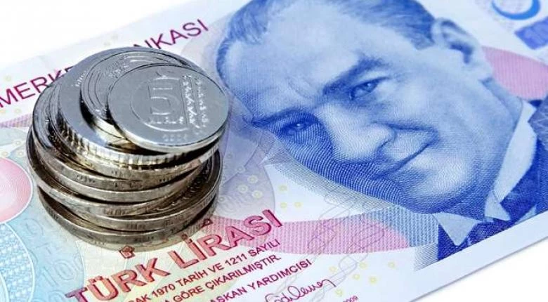 Ανάπτυξη 5,2% η Τουρκία πριν τη… βύθιση της λίρας